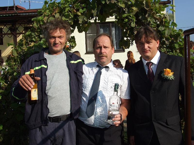 Lucka Svatba Hasici 049.jpg