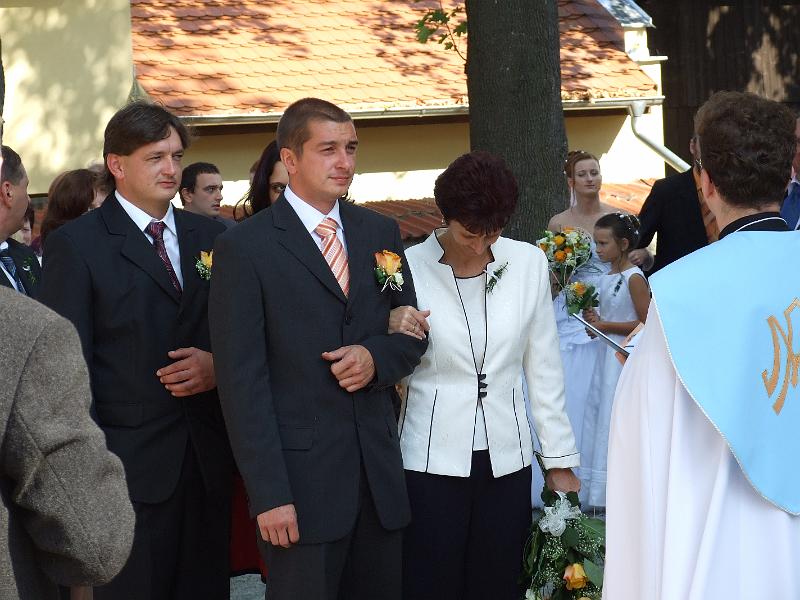 Lucka Svatba Hasici 088.jpg